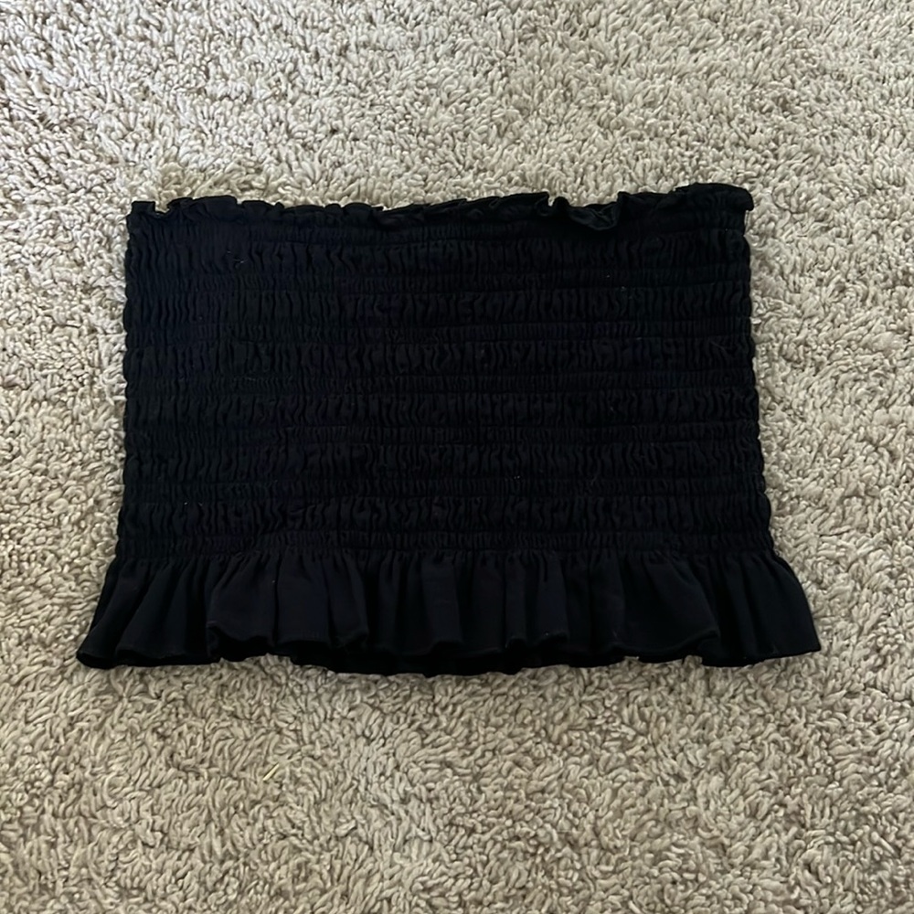 Lottie Moss bandeau top